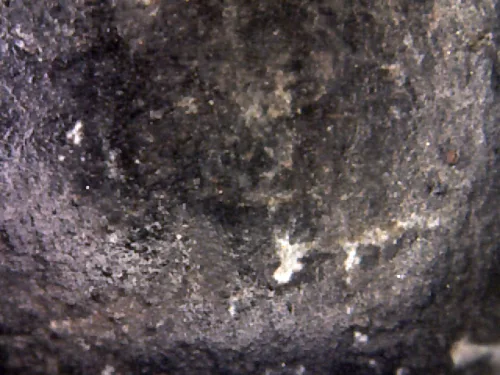 1000 倍放大 — 素可泰立泰王佛牌 大模 無卡諾紋 燒製泥料 甘烹碧出土 甘烹碧府 佛曆 1900