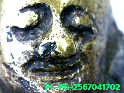 100× magnification — Luang Phor Ngern statuette, Khi Ta 4-Chai, Mixed alloy, Wat