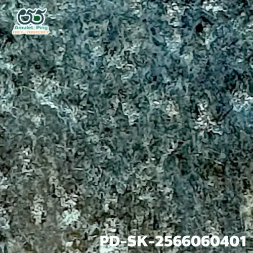 100 倍放大 — 素可泰立泰王佛牌 大模 烧制泥料 甘烹碧出土 甘烹碧府 佛历 1900