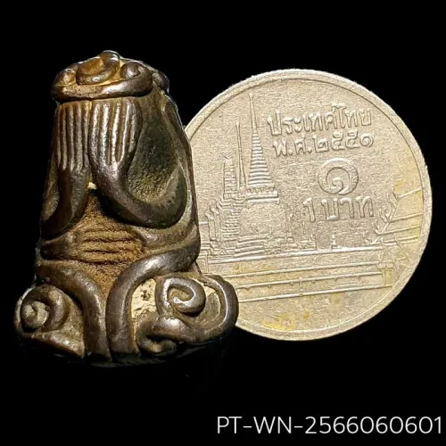 Luang Pu Iam statuette, Yant Yung, Na on the knee, Mixed alloy, Wat Nang, BE 2463 — base