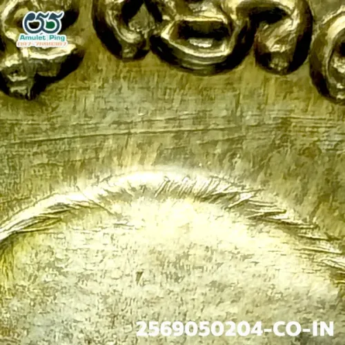 100× magnification — Luang Phor Thuad coin, Sema 1-dot, Silver, Wat Chang Hai