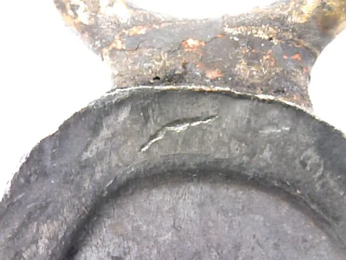 100× magnification — Luang Pu Tim amulet, Sema, 8th cycle (age 96), Nawa