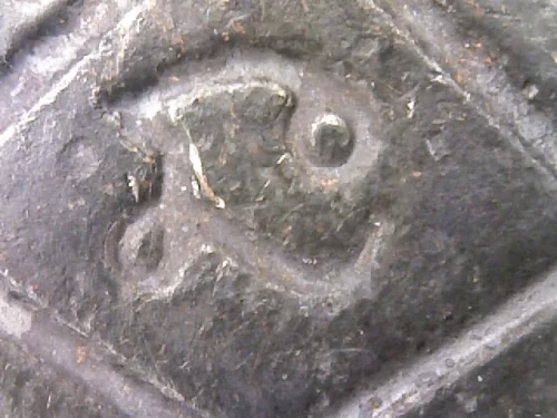 100× magnification — Luang Pu Tim amulet, Sema, 8th cycle (age 96), Nawa